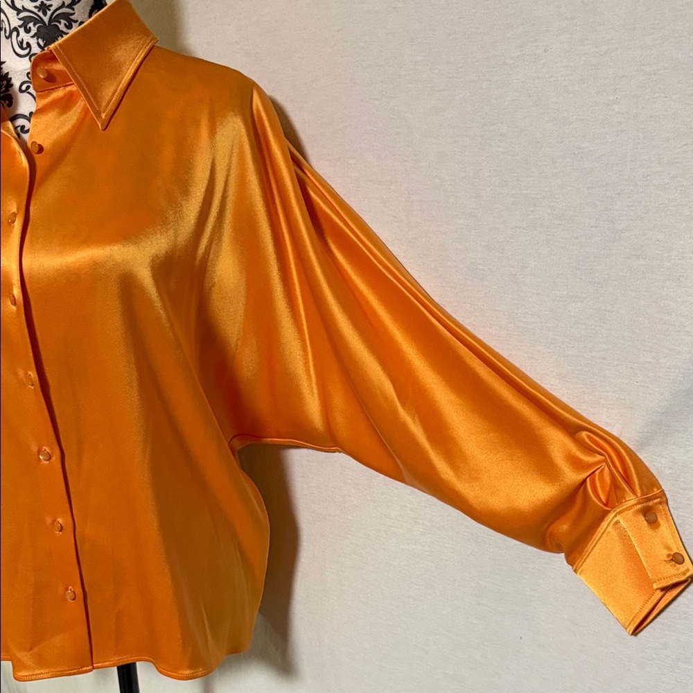 St. John Sophisticated Design Dolman Sleeves Orange Satin Button-Down Shirt - Picture 3 of 9